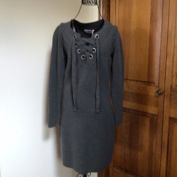 Vineyard Vines Sweater Dress, XS, New with Tags - Picture 2 of 5